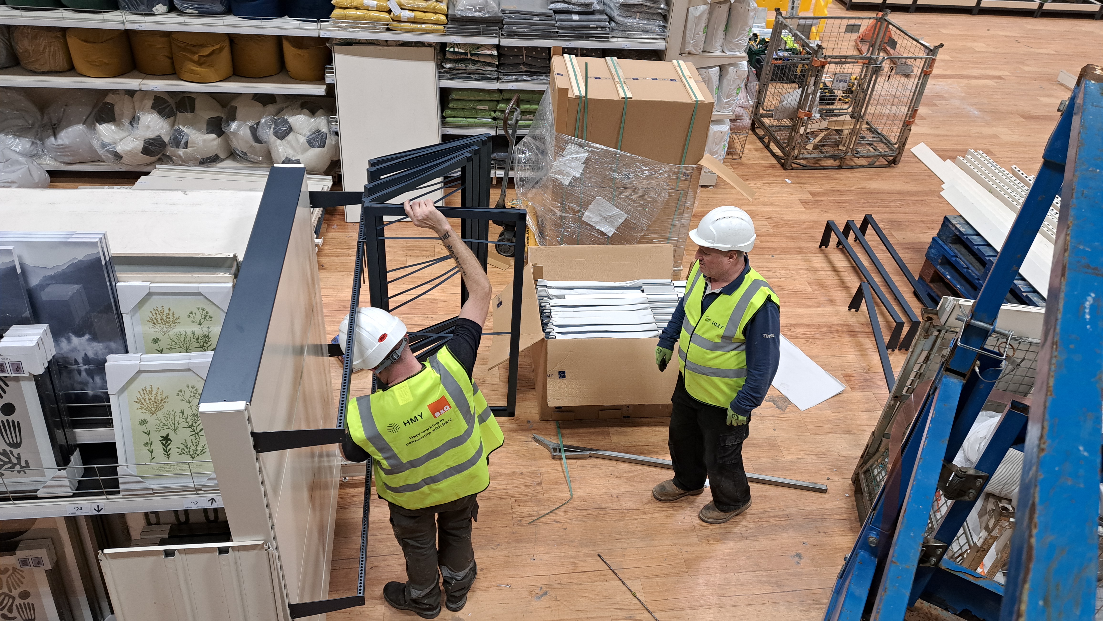 Retail fixture installation