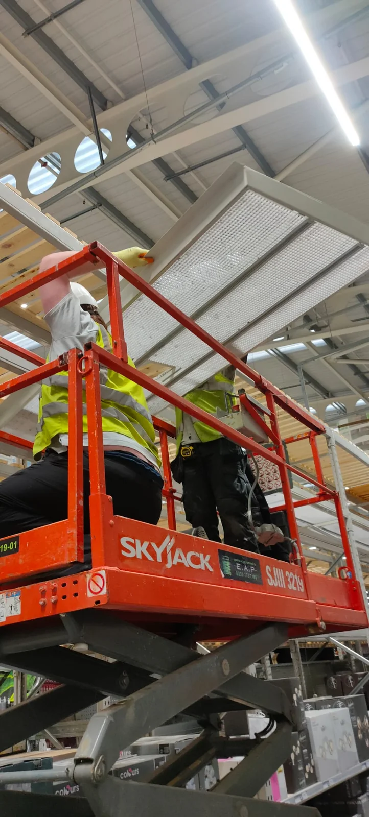 High-level retail lightbox installation